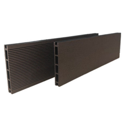 Konfigurowalne podłogi WPC 21*145 mm dostosowane do konkretnych potrzeb projektowych