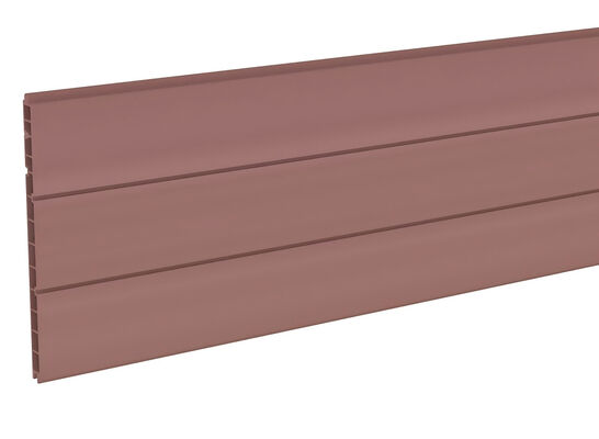 Odporny na wiatr lekki przezroczysty dach klasy 8. Ekologiczny, łatwy w montażu. Zewnętrzny panel WPC. Domek na narzędzia ogrodowe