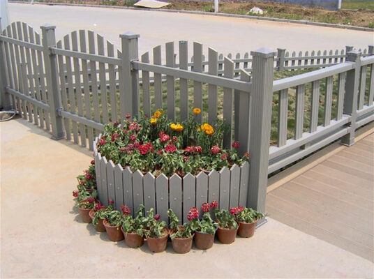 Mieszanka akrylowa Ogrodzenie WPC dekoracyjne do luksusowego ogrodu domowego