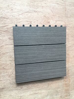 Wewnętrzna podłoga balkonowa 30x30 cm Samodzielna aktualizacja płyty betonowej w ciągu kilku godzin
